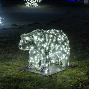 Eisbär auf 4 Pfoten, klein