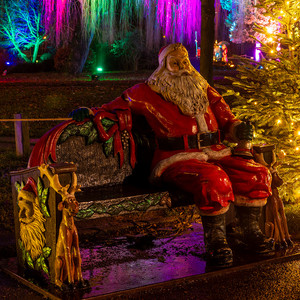 Weihnachtliche Bank